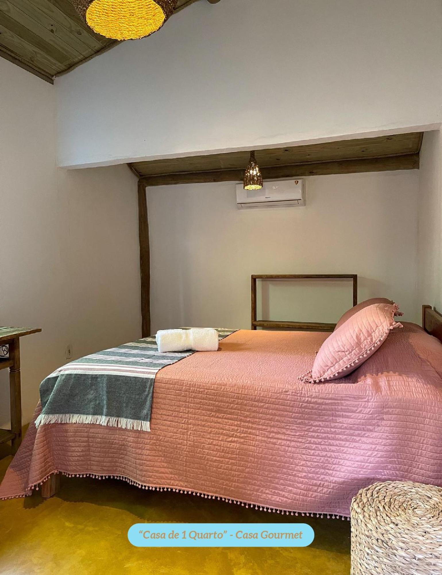 Minha Casa Em Caraiva, No Centro Da *